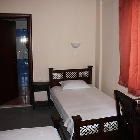 Dionyssos Hotel Limenas  Eksteriør billede