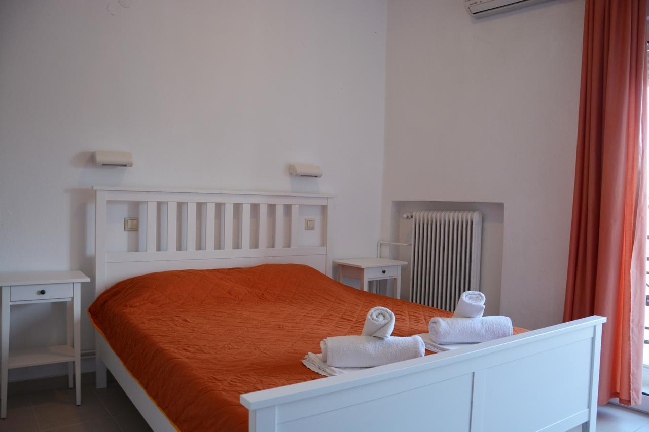 Dionyssos Hotel Limenas  Eksteriør billede