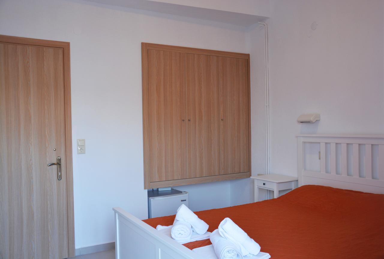 Dionyssos Hotel Limenas  Eksteriør billede